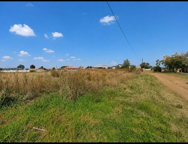 504M² VACANT LAND FOR SALE IN RIVERSDALE